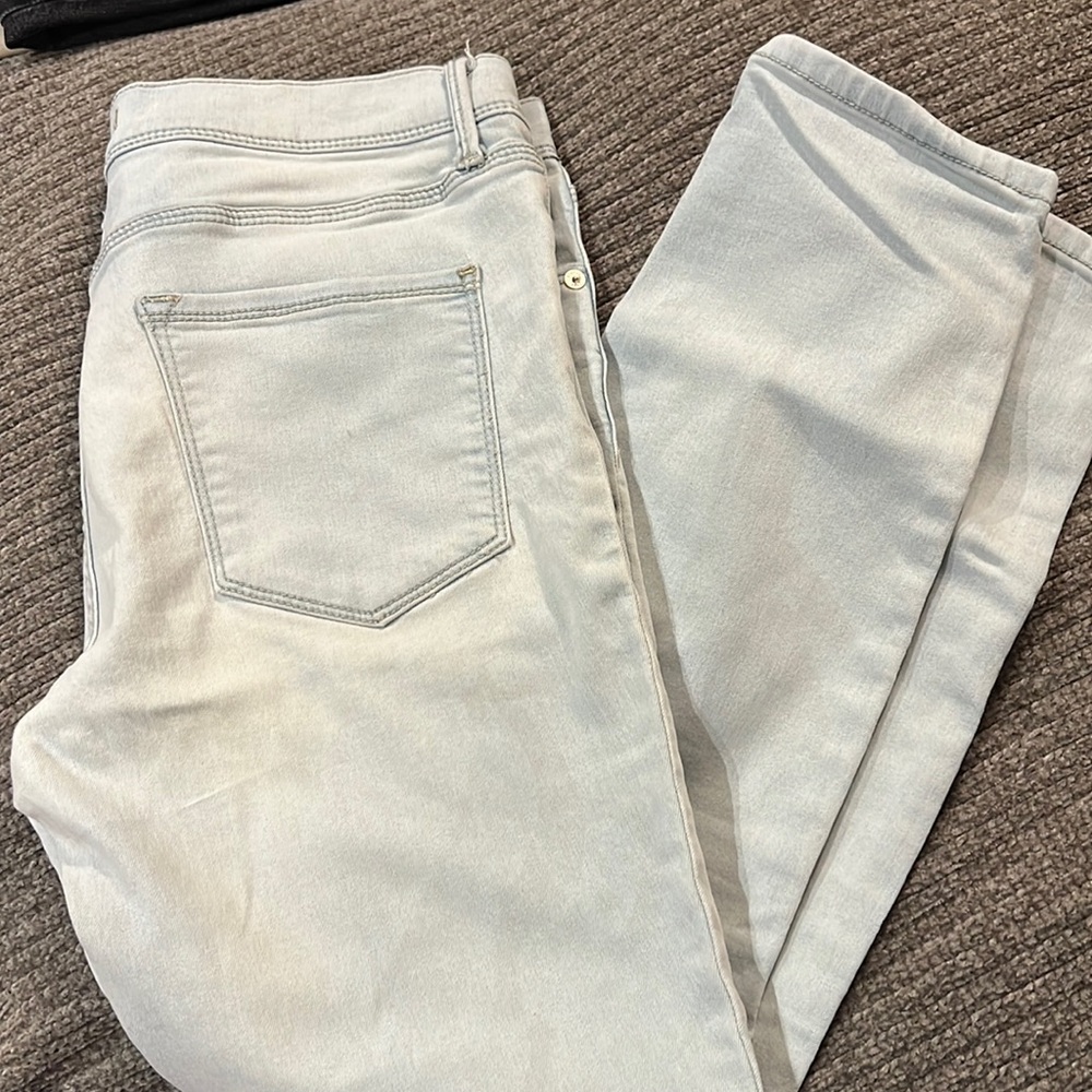 Free people vintage white washed blue stretch denim skinny jeans 31 inseam 25